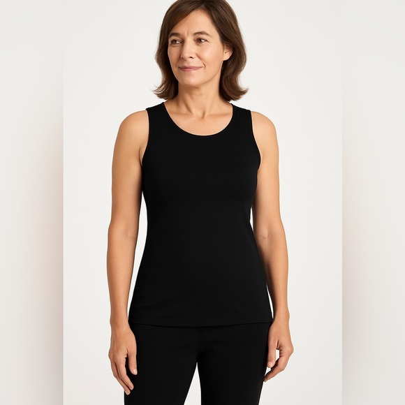 SPANX Tops - SPANX Black Sleeveless Tank Top — Size XS